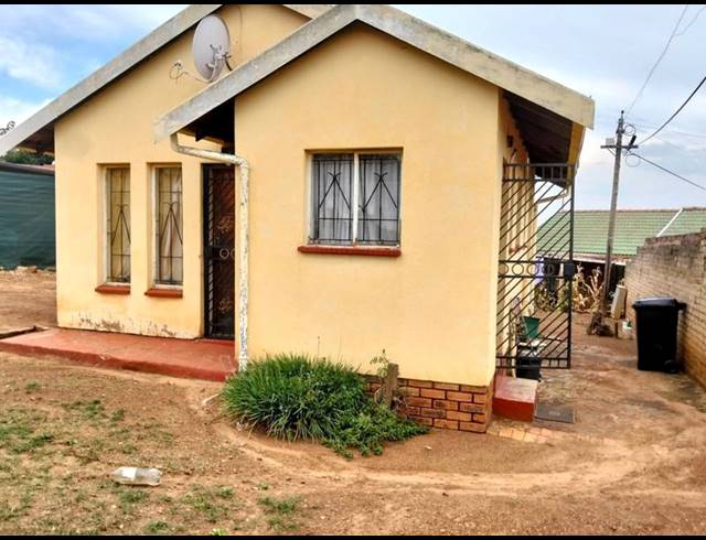 2 BEDROOM HOUSE FOR SALE IN NATURENA